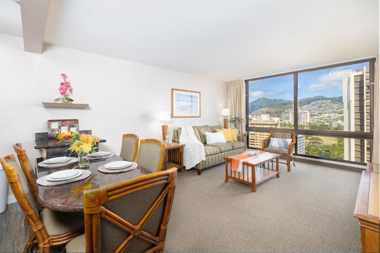 Ferienwohnung Beautiful Mountain View In Waikiki Sunset With Parking Honolulu Exterior foto